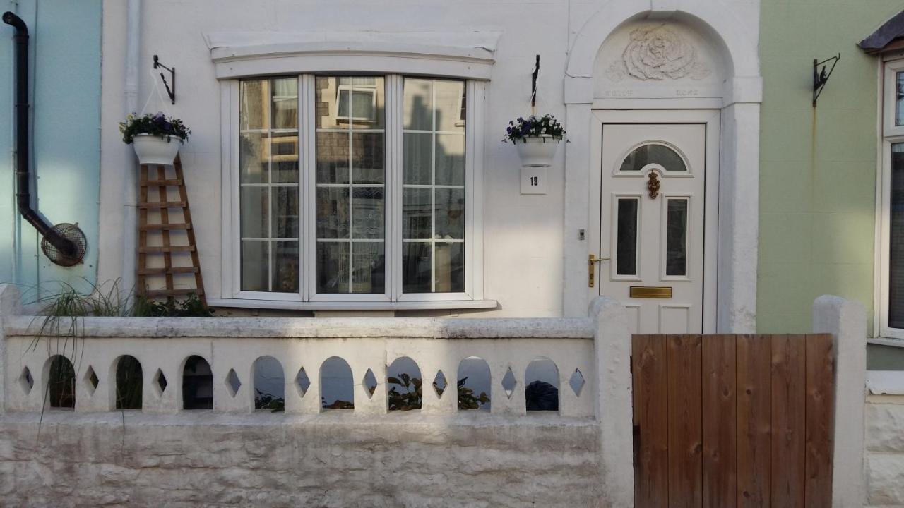 White Rose Cottage Weston-super-Mare Exterior photo